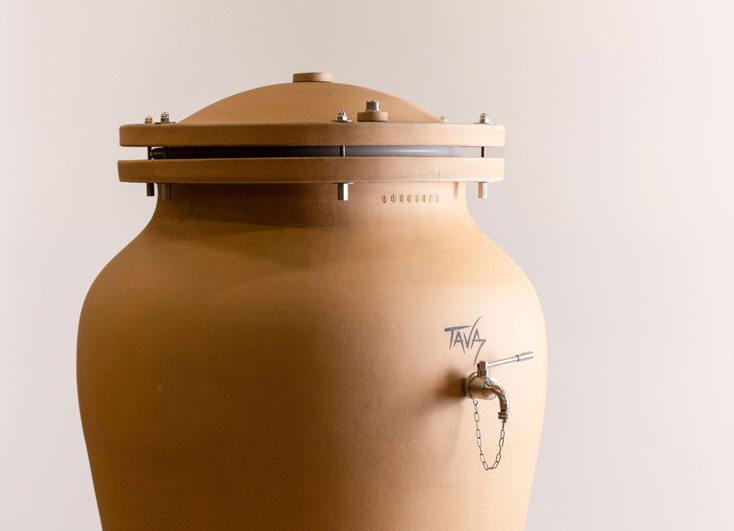 - Amphorae 320L -